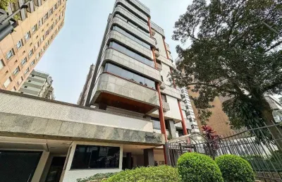 Ótimo apartamento desocupado no coração da bela vista! com 161m2