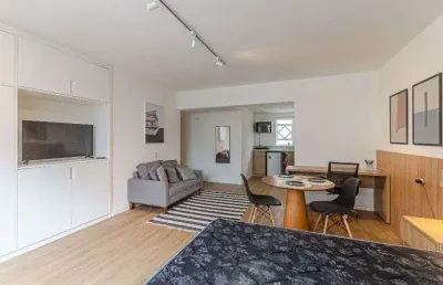Loft mobiliado duque de caxias 1705 centro histórico poa