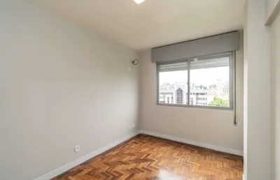 Apartamento 2 dormitorios, no menino deus reformado
