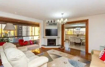 Vende-se luxuosa cobertura 329m² com 3 suítes e 3 vagas de garagem no petrópolis
