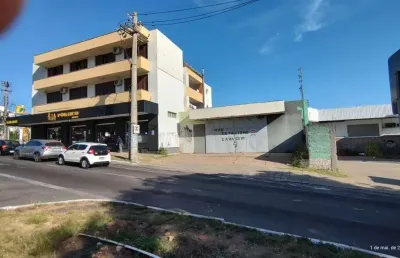 Galpão na av. doutor campos velho. ótimo ponto comercial.