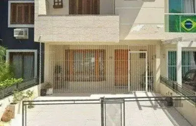 Casa com 3 quartos à venda na Rua Alexandre de Gusmão, 189, Hípica, Porto Alegre