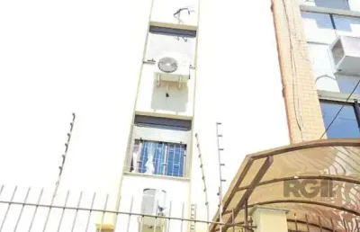 Apartamento de 2 quartos, suíte e 2 vagas de garagem no bairro bom fim em poa/rs