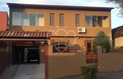 Casa com 4 quartos à venda na Rua Adroaldo Novo Correa, 126, Cavalhada, Porto Alegre