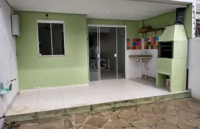 Casa linda com vista para o rio com 3 pavimentos  com duas suíte