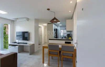 Apartamento diferenciado,  excelente acabamento e decoração interna,  com aproxi