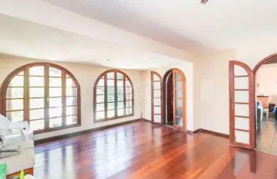 Casa para venda - 279.1m², 4 dormitórios, sendo 1 suites, 5 vagas - vila nova