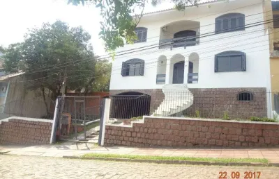 Casa para venda - 365m², 4 dormitórios, sendo 2 suites, 6 vagas - nonoai
