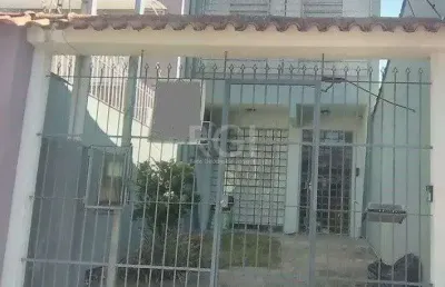 Casa para venda - 100m², 3 dormitórios, 1 vaga - menino deus