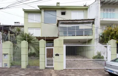 Casa para venda - 470m², 3 dormitórios, sendo 1 suites, 6 vagas - nonoai