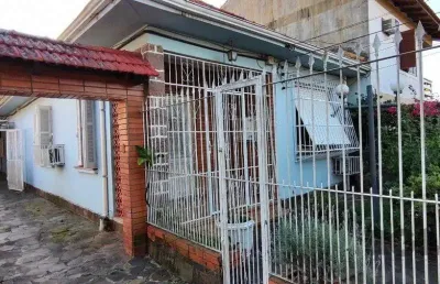 Casa | 3 quartos | 243,93m2 | 8 vagas | bairro nonoai