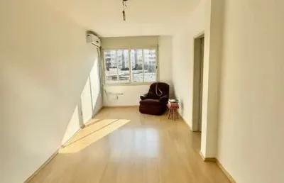 Excelente apartamento 2 quartos 1 vaga de garagem escriturada prédio com elevado