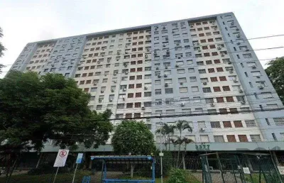 Apartamento com 2 quartos à venda na Avenida Ipiranga, 3377, Partenon, Porto Alegre