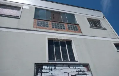 Prédio à venda na Avenida Niterói, 713, Medianeira, Porto Alegre