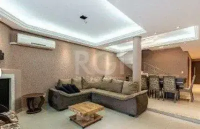 Casa para venda - 225.43m², 3 dormitórios, sendo 1 suites, 2 vagas - guarujá