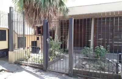 Casa para venda - 385m², 5 dormitórios, sendo 1 suites, 4 vagas - petrópolis