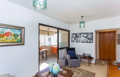 Apartamento 2 dormitórios, 2 banheiros, 1 vaga de garagem no bairro independênci
