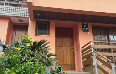 Casa em condomínio 3 dormitórios à venda menino deus porto alegre/rs