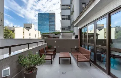 Apartamento garden 3 dorms (2 suítes), 181m², 2 vagas – auxiliadora, poa