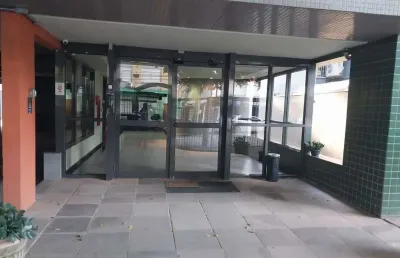 Excelente conjunto comercial com box, zona dos tribunais.