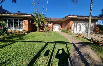 Casa com 5 quartos à venda na Avenida Flamengo, 75, Ipanema, Porto Alegre