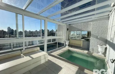 Apartamento com 90m², 2 dorm,  com vaga para 02  carros no petrópolis.