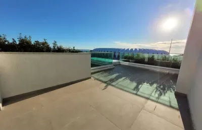 Cobertura vista beira rio  03 dormitórios com 2 suítes e três vagas individuais