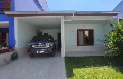 Casa em condomínio fechado com 2 quartos à venda na Rua Ponciano Pacheco da Silveira, 172, Guarujá, Porto Alegre