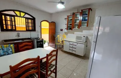 Casa com 2 quartos à venda na rua prof. heloisa rosaria carbone carrijo, 155, balneário itaguaí, mongaguá, 110 m2 por r$ 470.000