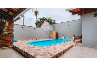 Casa à venda com piscina e área de festa - tapajós - indaial/sc