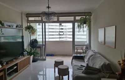 Apartamento à venda com 173 m² na avenida oceânica.