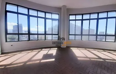 Sala comercial com 4 salas para alugar na Rua Amador Bueno, Centro, Santos