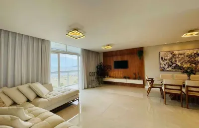 Viva o luxo frente ao mar: apartamento exclusivo no gonzaga, totalmente reformado e pronto para morar