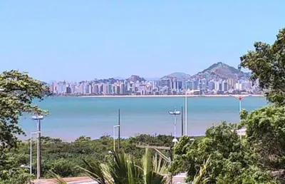 Apartamento com 02 quartos , 01 suite em jardim camburi