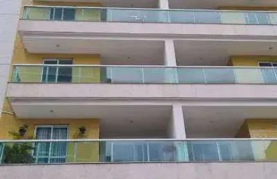 Apartamento com 02 quartos, suite, quadra do mar em jardim camburi!!!