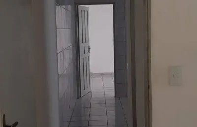 Casa com 1 quarto para alugar na Avenida Doutor Ulysses Guimarães, 257, Conceição, Diadema