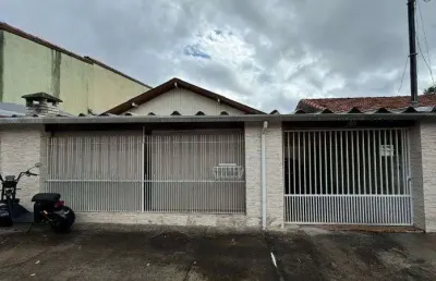 Casa com 3 quartos à venda na Rua Osvaldo Caetano Tosi, Cidade Dutra, São Paulo