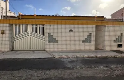 Casa no luzia - medice 1                                                                             .