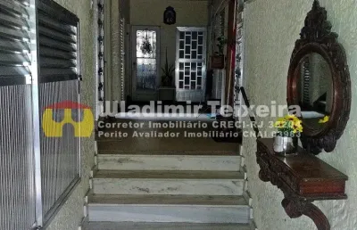 Está à procura de um apartamento espaçoso e com valor do condomínio que caiba no seu bolso? achou!!!!