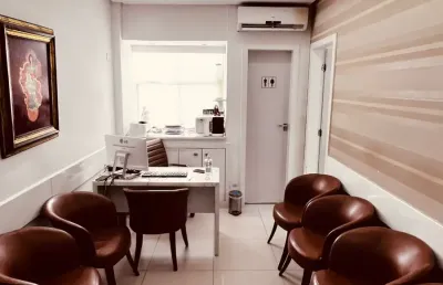 Sala comercial à venda de 33 m2 no centro médico itamaraty na garibaldi