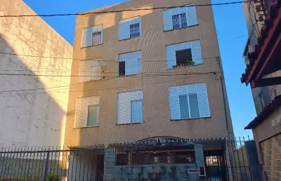 Apartamento à venda de 70m2 com 2 quartos e dependência completa no matatu
