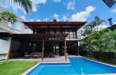 Casa de luxo em condomínio no alphaville ii em salvador-ba: 4 quartos, 4 suítes, 3 salas, 6 banheiros, 4 vagas de garagem, 440m².