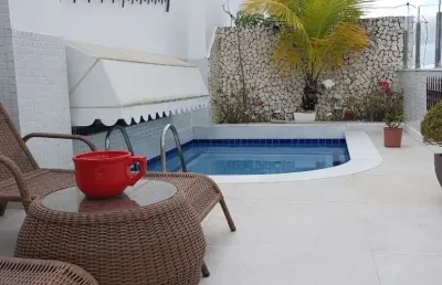 Linda cobertura duplex na pituba, piscina, decorada, 4 vagas na garagem