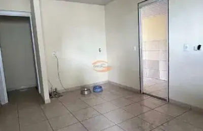 Excelente casa de dois dormitorios garagem para 2 carros cob e uma descoberta.
