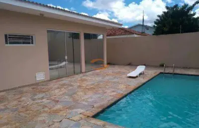 Maravilhosa casa de 4 dormitorios, suite,piscina no mançour daud