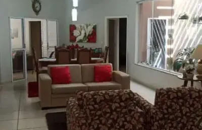 Maravilhosa casa de 3 dormitorios com 3 suites garagem para 4 carros