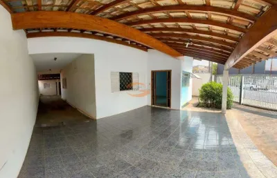Excelente casa comercial com 5 salas proximo ao aeroporto