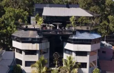 Cobertura à venda na Rua Adib Auada, 354, Jardim Lambreta, Cotia