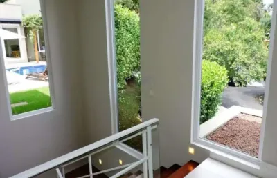 Casa à venda na Paraguai, 320, Recanto Impla, Carapicuíba
