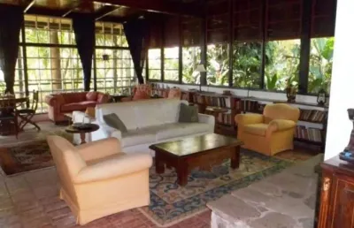 Casa à venda na Rua São João, 106, Vila Santo Antônio, Cotia